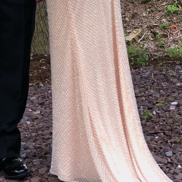 long sleeve prom dress - Picture 2 of 3